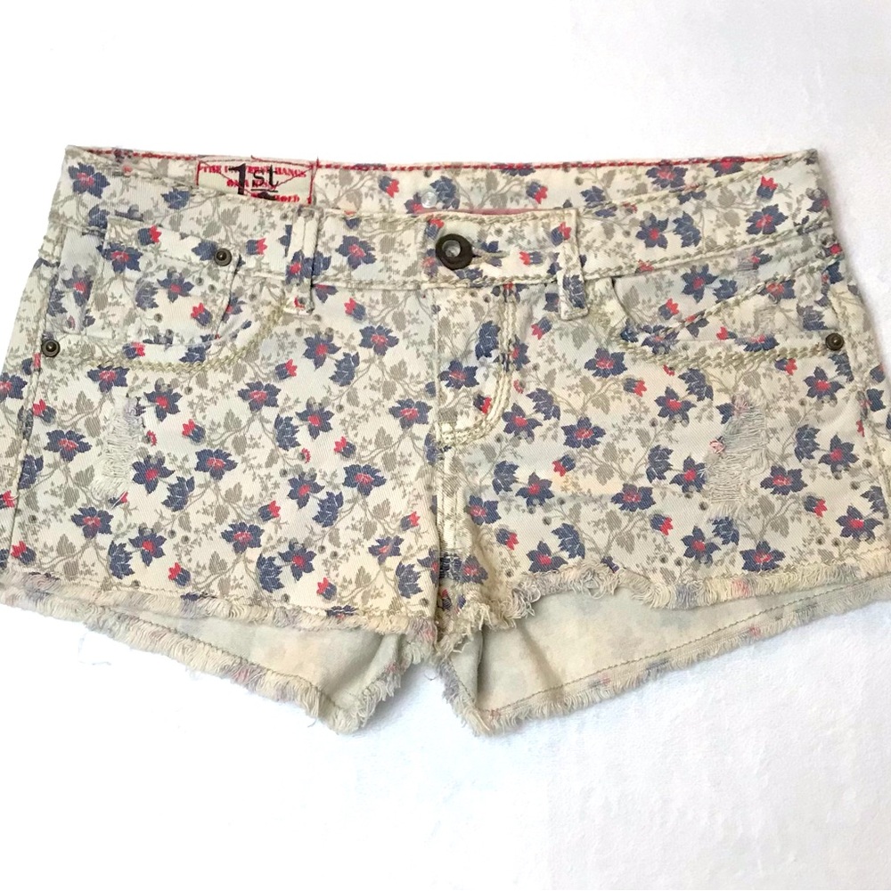 1st Kiss Denim Cut off Shorts 3 Floral Pattern Stretch